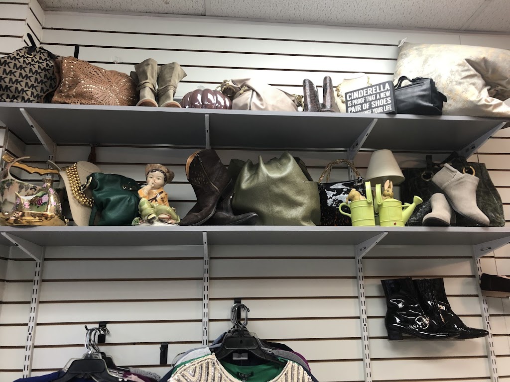 Our Closet | 13 S Division St, New Rochelle, NY 10805, USA | Phone: (914) 740-4373