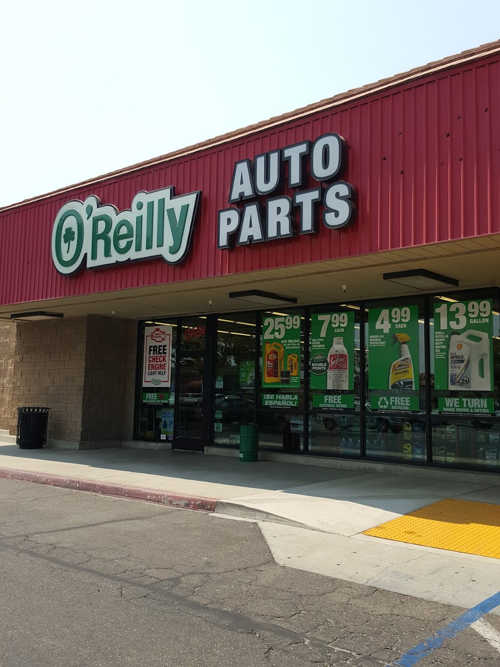 OReilly Auto Parts | 15196 W Whitesbridge Ave, Kerman, CA 93630, USA | Phone: (559) 842-1200