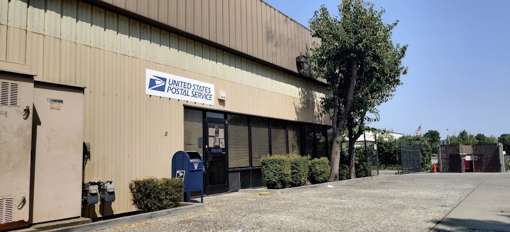 US Post Office | 4025 Commercial Dr Ste B, Tracy, CA 95304, USA | Phone: (209) 834-0953