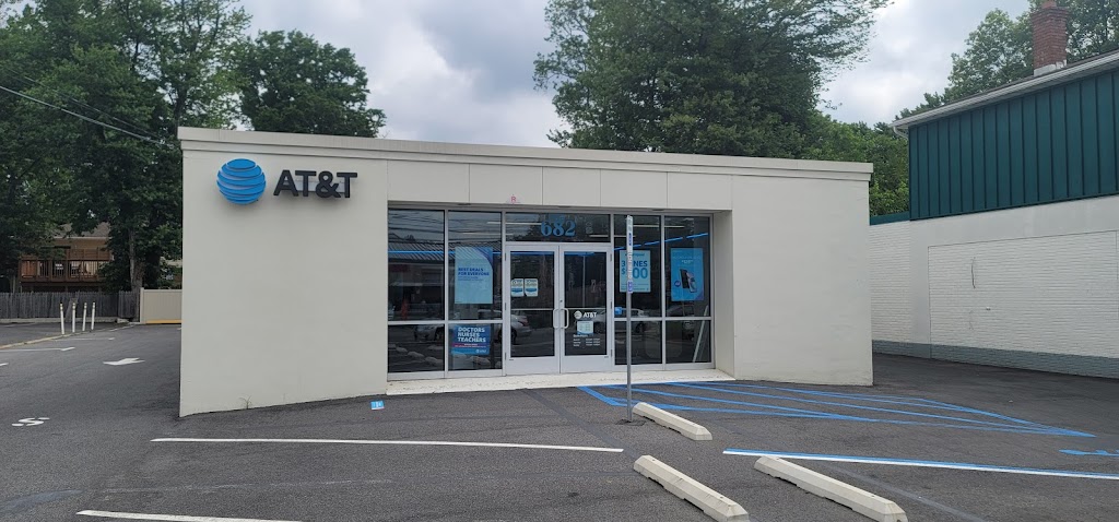 AT&T Store | 682 Morris Tpke, Short Hills, NJ 07078, USA | Phone: (973) 437-3350