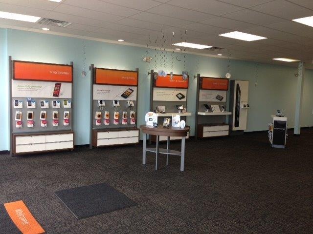 AT&T Store | 1622 W Park Square, Xenia, OH 45385, USA | Phone: (937) 372-8979