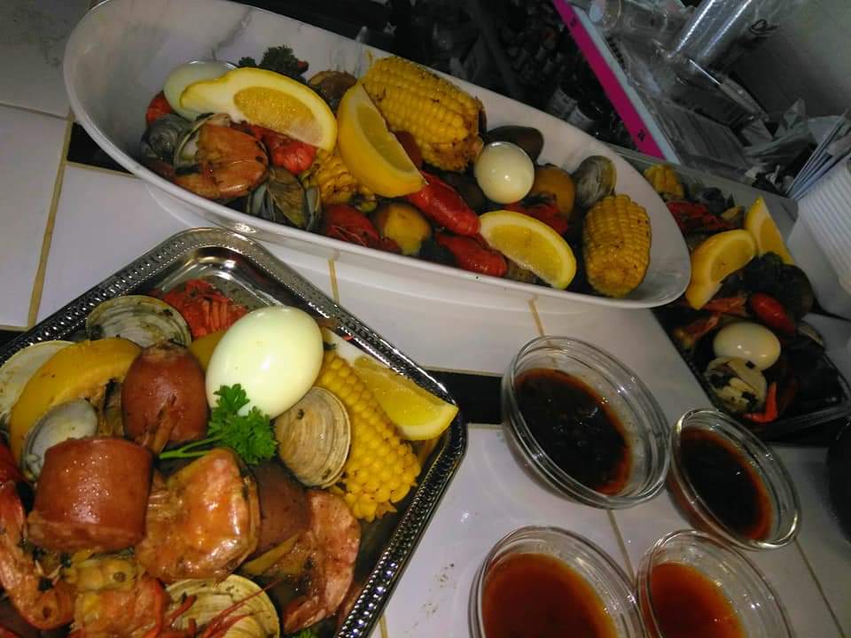 Mojos Catering Services and Restaurant | 1016 S Pine St, Madera, CA 93637, USA | Phone: (559) 975-7238