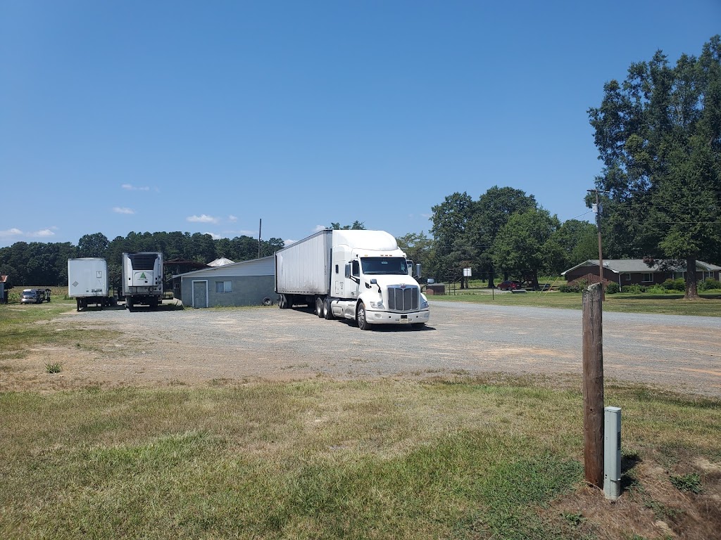 Truck & Trailer Repair Service Shop, 24 Hour Roadside | 3317 Love Mill Rd, Monroe, NC 28110 | Phone: (910) 817-0711