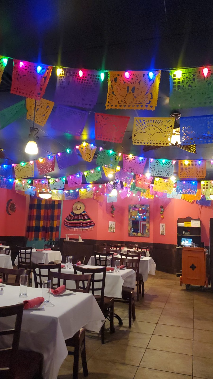 Mariachi Mexican Restaurant | 343 NJ-34, Matawan, NJ 07747, USA | Phone: (732) 970-5330