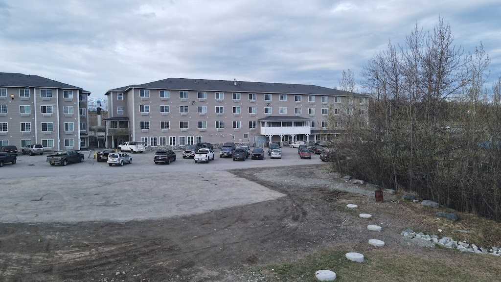 Grand View Inn & Suites | 2900 E Parks Hwy, Wasilla, AK 99654, USA | Phone: (907) 352-1700