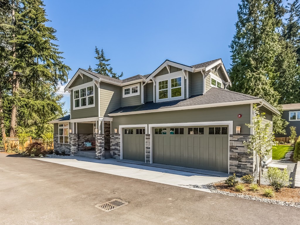 DeLaurenti Weiss Group - John L. Scott | 7853 SE 27th St #180, Mercer Island, WA 98040, USA | Phone: (425) 417-4670