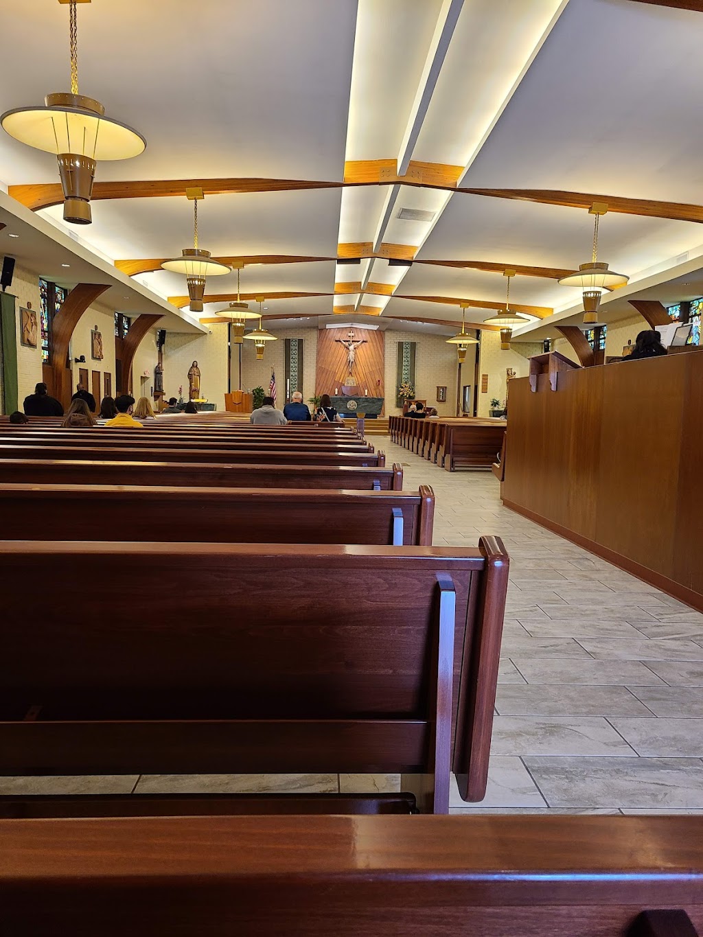 St Juliana Falconieri Church | 1316 N Acacia Ave, Fullerton, CA 92831, USA | Phone: (714) 879-1965