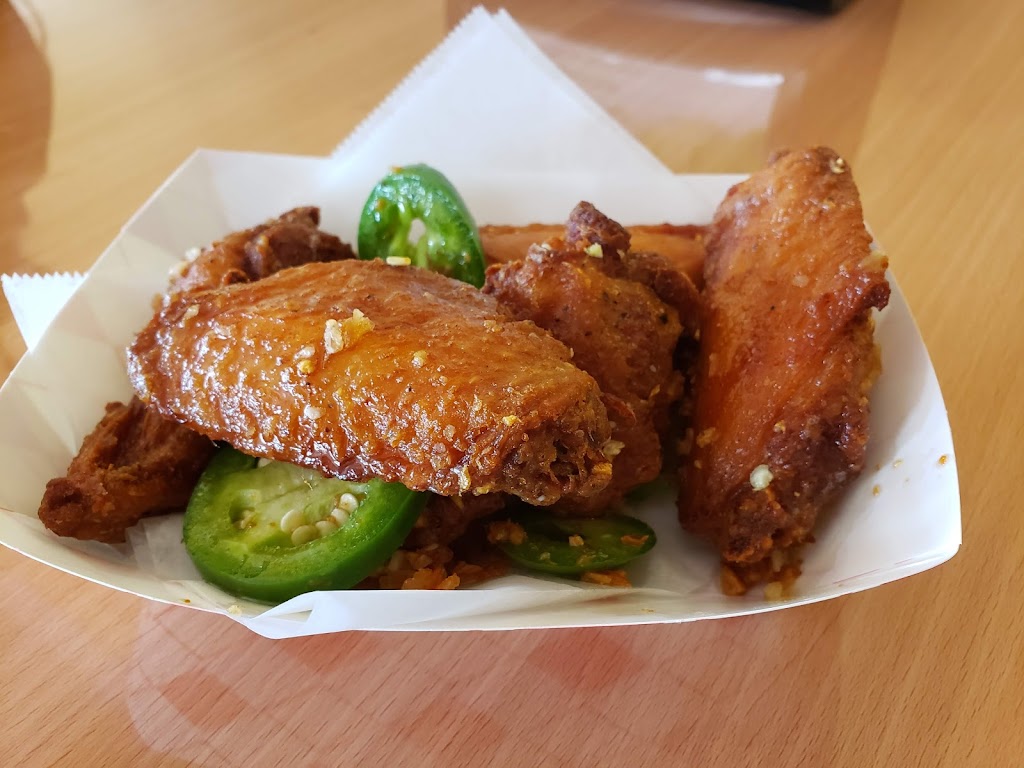 SoCal Wings | 1800 Atlantic Ave, Long Beach, CA 90806, USA | Phone: (562) 743-0006