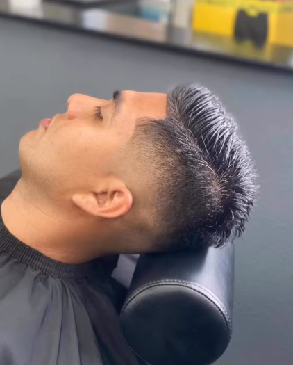 Good Fellaz Barber Shop, Santa Ana | 617 W 17th St, Santa Ana, CA 92706, USA | Phone: (657) 600-8551