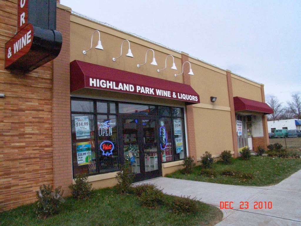 Highland Park Wine & Liquors | 97 Woodbridge Ave, Highland Park, NJ 08904, USA | Phone: (732) 572-2930