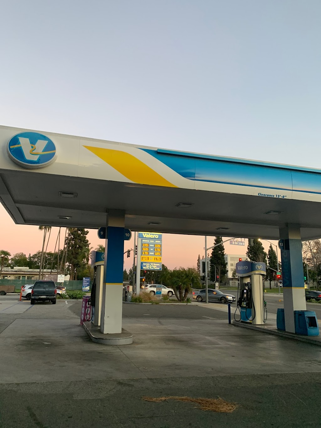 Valero | 7395 Imperial Hwy, Downey, CA 90242, USA | Phone: (562) 862-1255