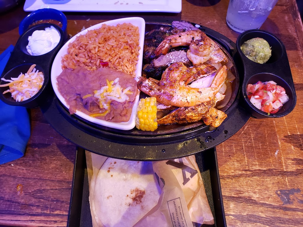 El Primos Mexican Grill & Cantina | 2300 Matlock Rd Suite #21, Mansfield, TX 76063 | Phone: (817) 225-4140