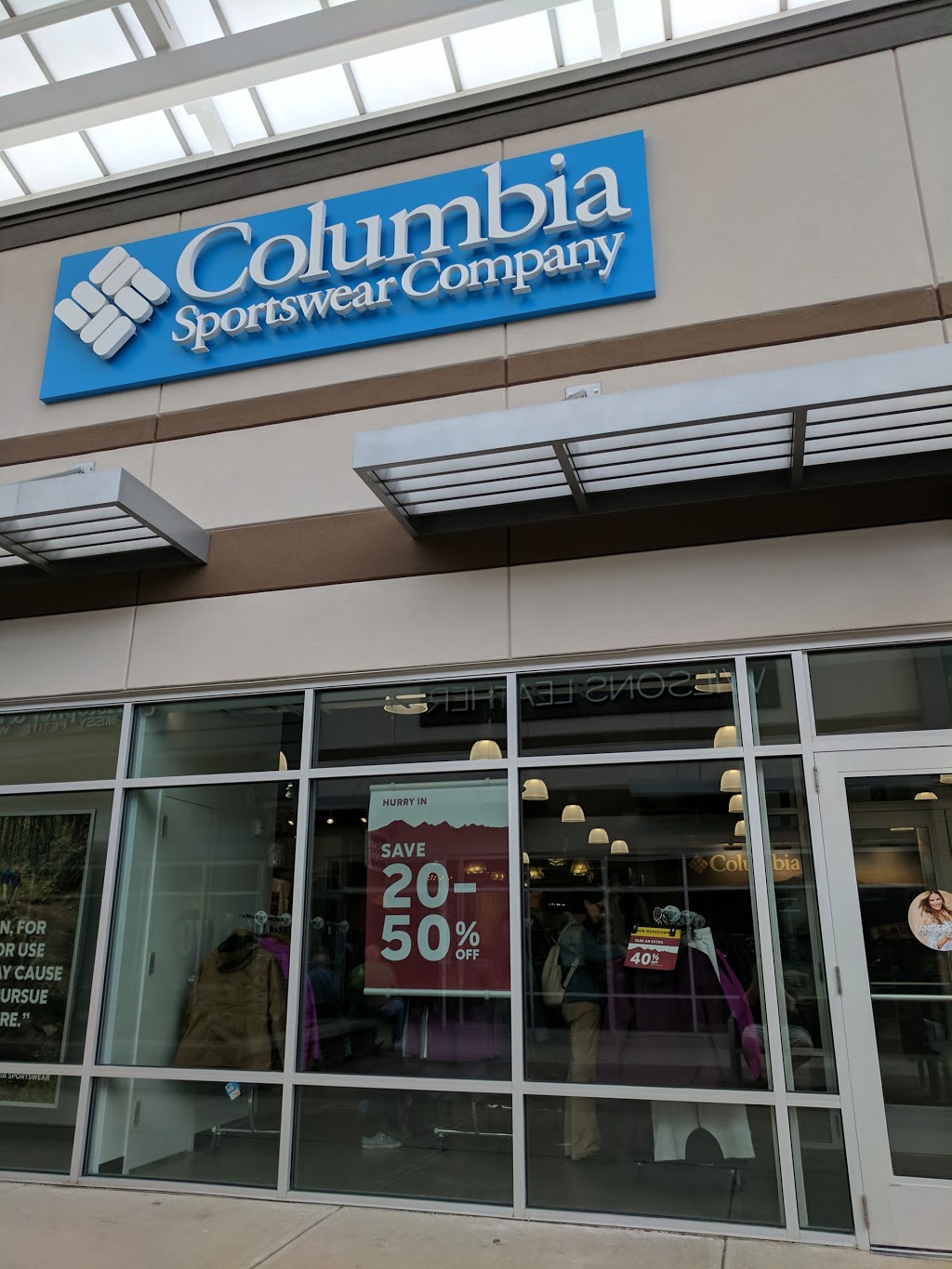 Columbia Factory Store | 400 S Wilson Rd Ste 480, Sunbury, OH 43074, USA | Phone: (740) 936-6059
