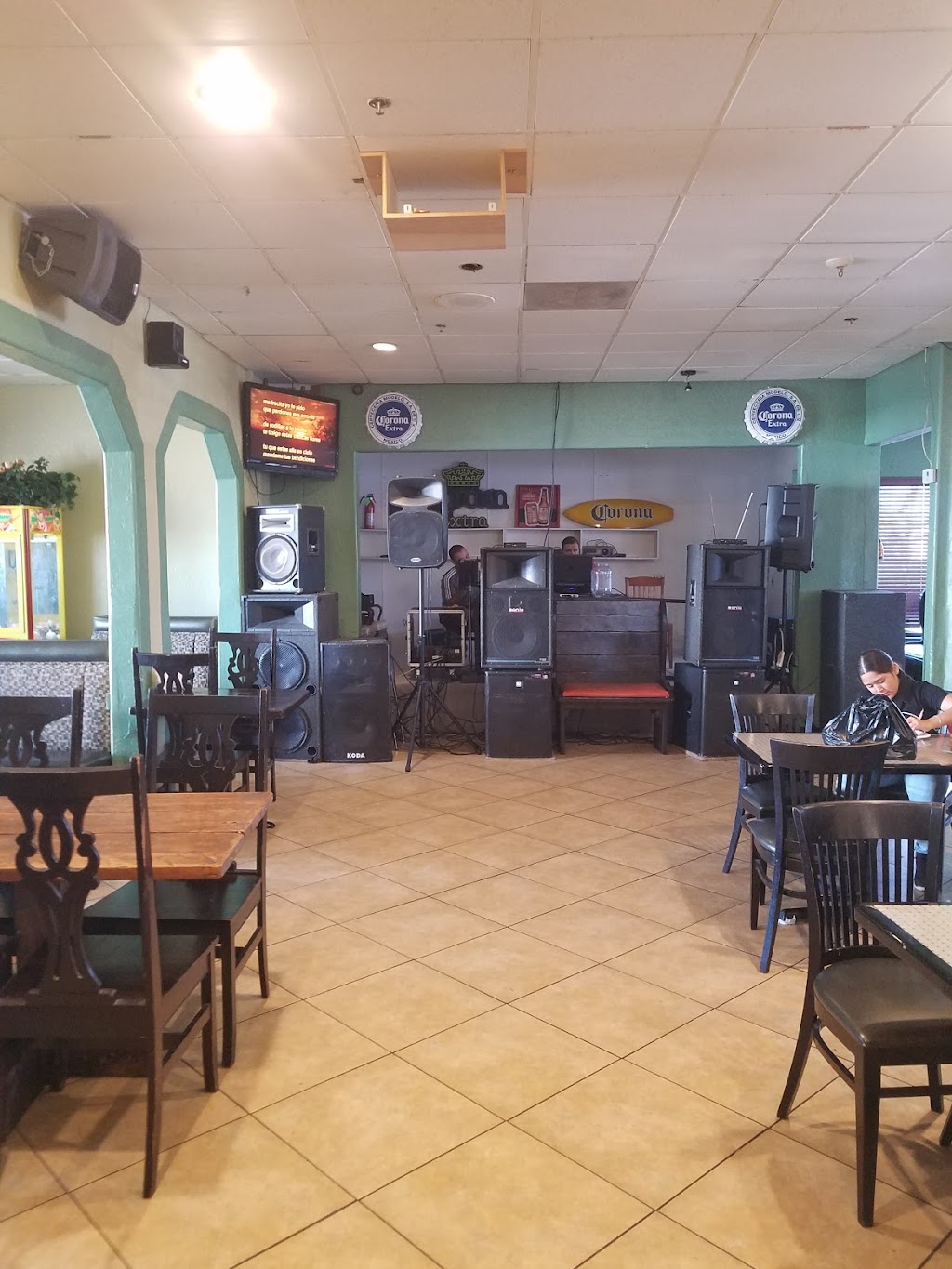 Restaurant Bar La Cañada | 2986 N Perris Blvd, Perris, CA 92571 | Phone: (951) 940-1181