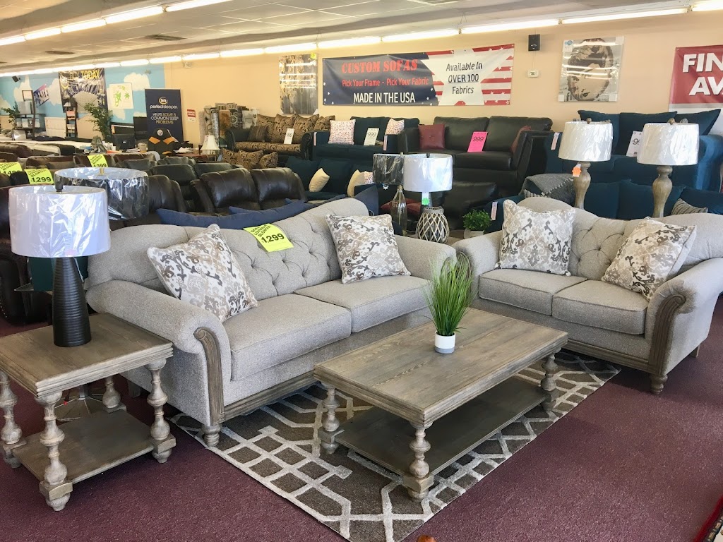 Lilys Furniture & Mattress | 10143 Jefferson Ave, Newport News, VA 23601 | Phone: (757) 595-4056