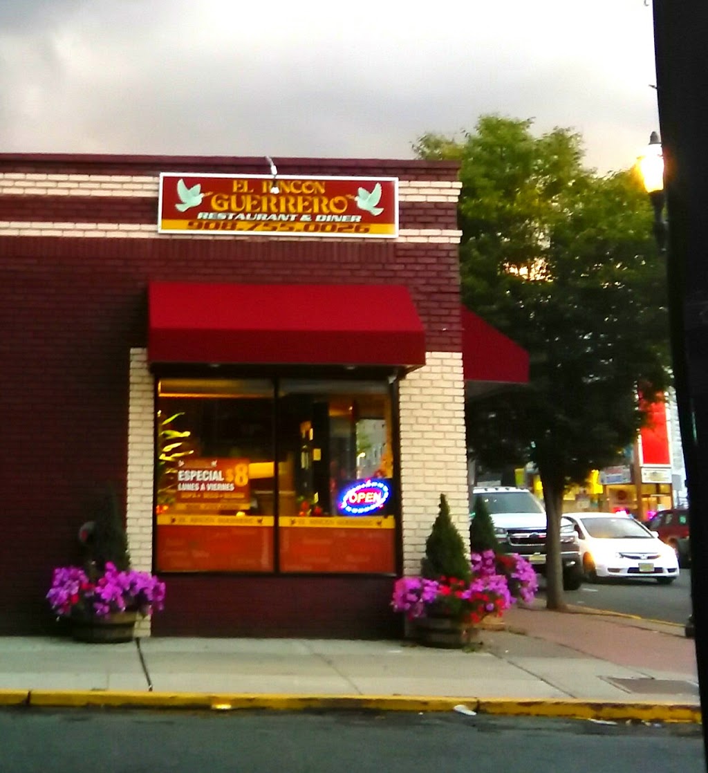 El Rincon Guerrero Restaurant | 109 Somerset St, North Plainfield, NJ 07060, USA | Phone: (908) 755-0026