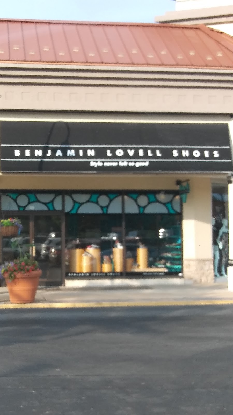 Benjamin Lovell Shoes | 525 Glen Eagle Square, Glen Mills, PA 19342, USA | Phone: (610) 358-0060