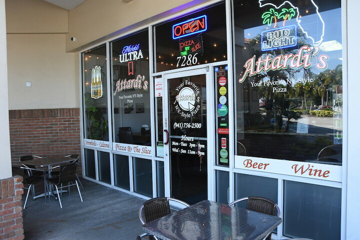 Attardis Pizzeria | 7286 55th Ave E, Bradenton, FL 34203, USA | Phone: (941) 756-2500