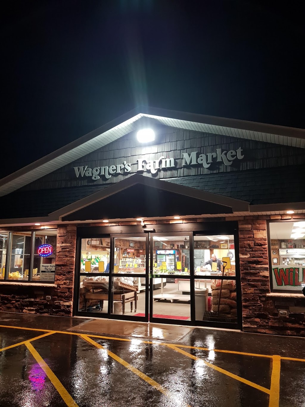 Wagners Farm Market | 2672 Lockport Rd, Sanborn, NY 14132, USA | Phone: (716) 731-4440