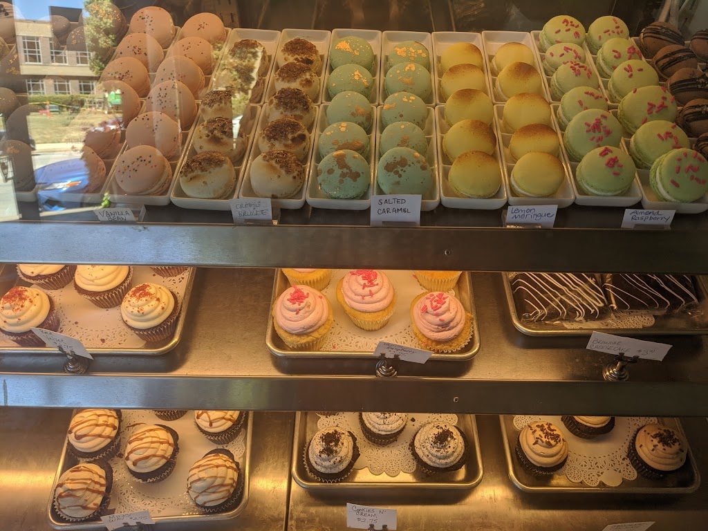 K B Confections LLC | 13519 Detroit Ave, Lakewood, OH 44107, USA | Phone: (216) 227-2253