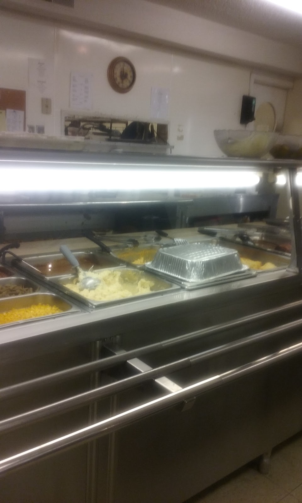 Jerrys Cafeteria & Catering | 1920 Edison Ave, Granite City, IL 62040, USA | Phone: (618) 452-0078