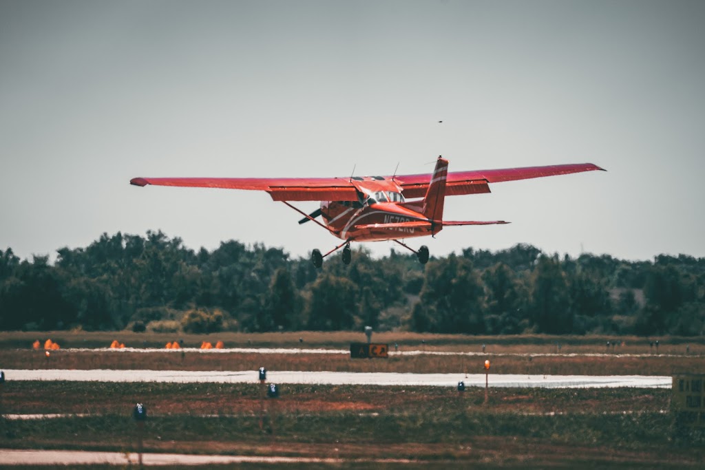 Ann Arbor Municipal Airport (ARB) | 801 Airport Dr, Ann Arbor, MI 48108, USA | Phone: (734) 994-2841