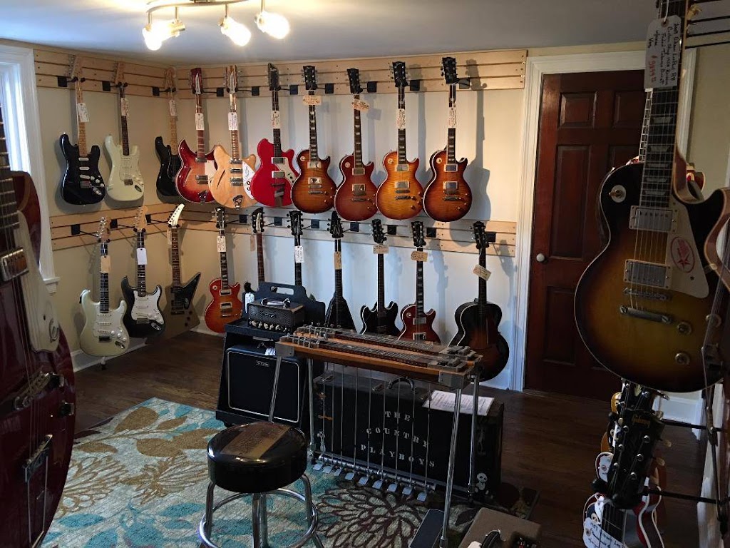 Blues Vintage Guitars, Inc. | 212 McGavock Pk, Nashville, TN 37214, USA | Phone: (615) 613-1389