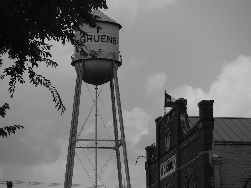 Gruene Texas | 1601 Hunter Rd, New Braunfels, TX 78130, USA | Phone: (830) 629-5077