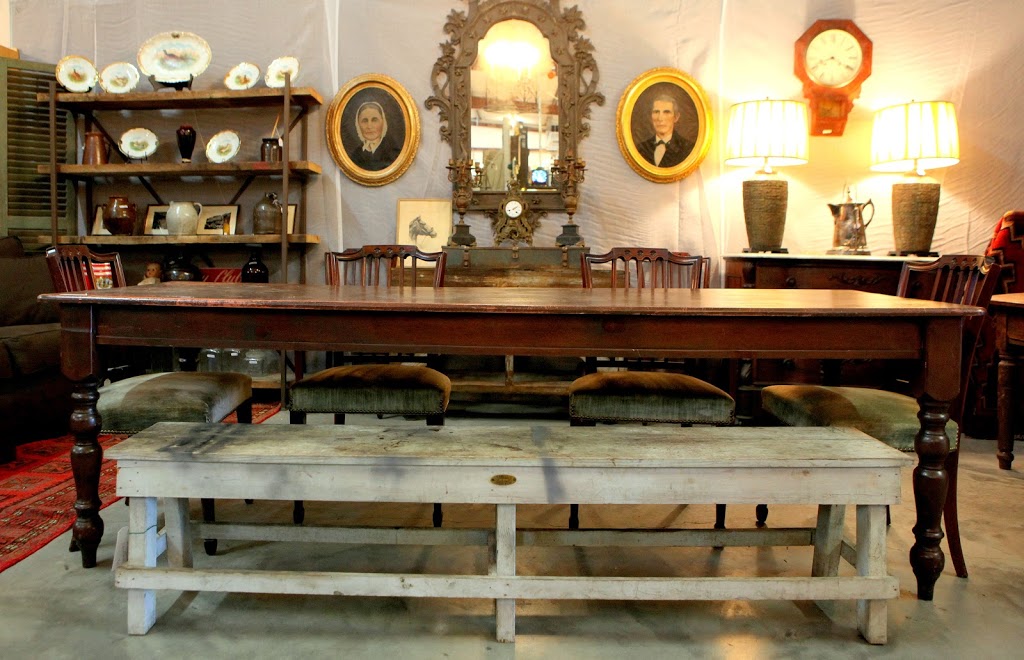 Chelsea Antique Mall | 14569 US-280, Chelsea, AL 35043, USA | Phone: (205) 678-2151