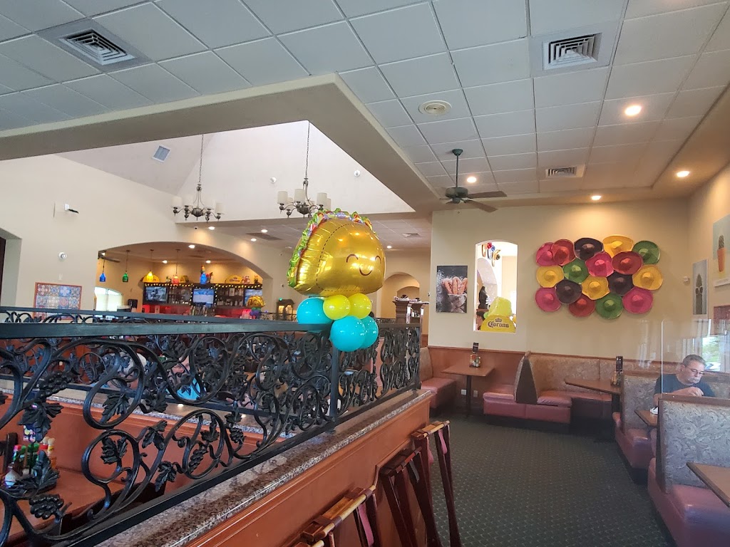 Salsa Restaurant & Bar | 2270 Vindale Rd, Tavares, FL 32778, USA | Phone: (352) 609-2666