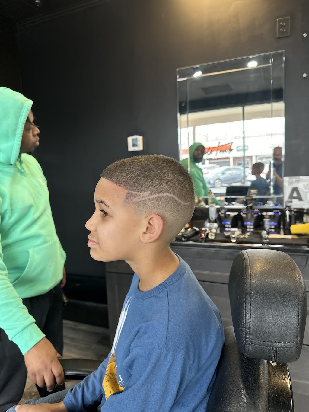 Xsquisite Touch Barber Lounge, LLC | 4812 Country Club Rd, Winston-Salem, NC 27104, USA | Phone: (743) 900-5941