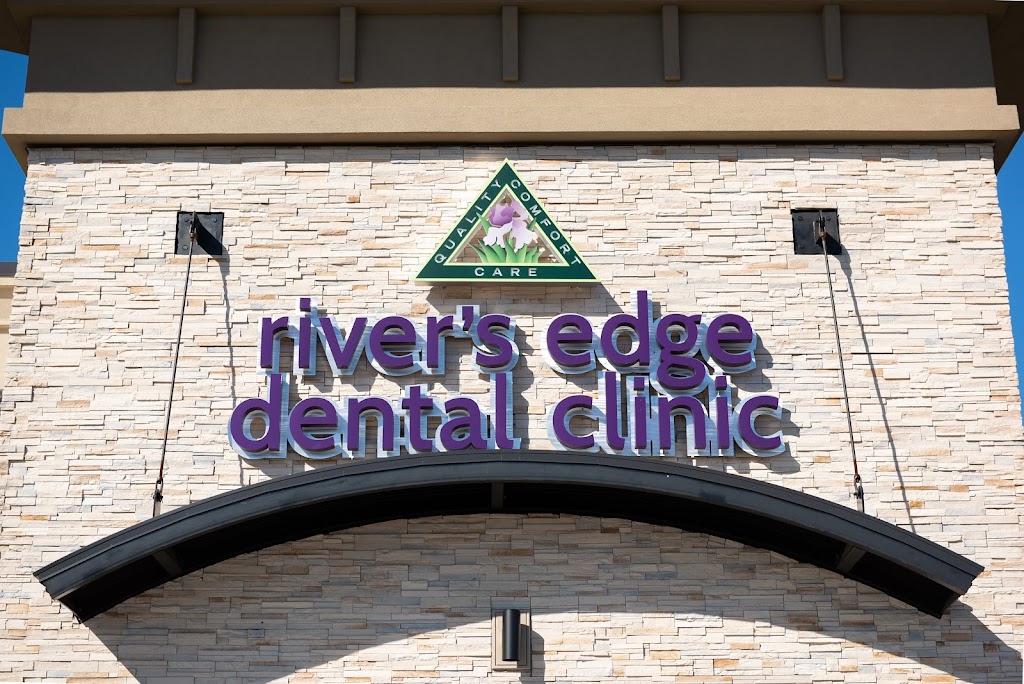 Rivers Edge Dental Clinic | 16023 Elmhurst Ln #104, Lakeville, MN 55044, USA | Phone: (952) 232-6454