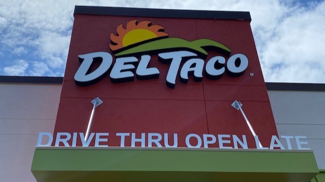 Del Taco | 5348 W Cypress Ave, Visalia, CA 93277, USA | Phone: (559) 732-3899