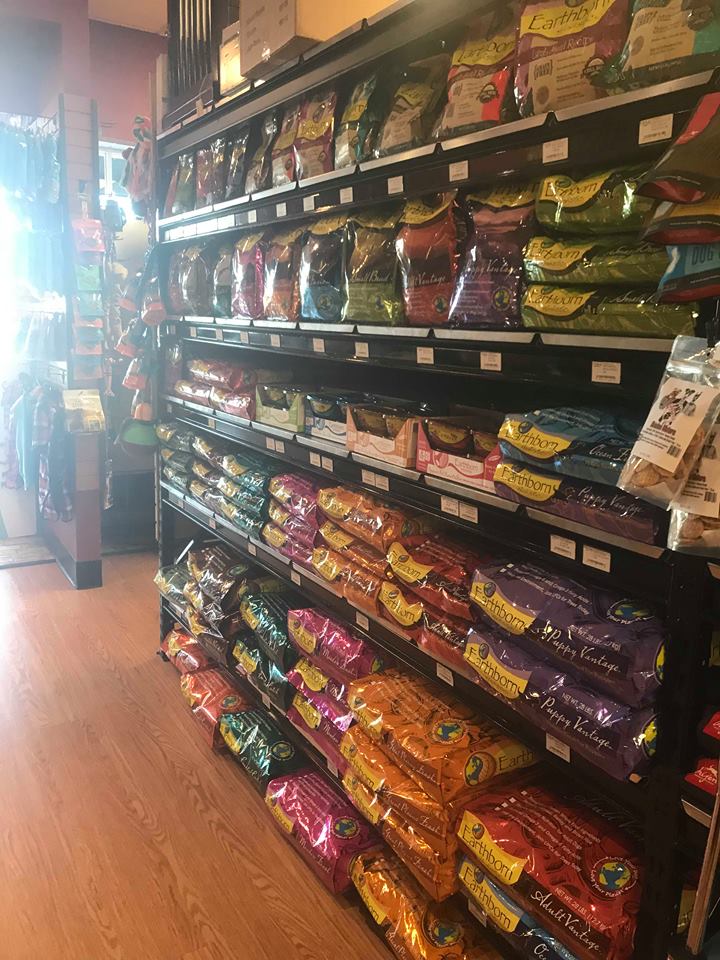 Munchies Natural Pet Foods | 1722 Bruce B Downs Blvd, Wesley Chapel, FL 33543, USA | Phone: (813) 803-7226