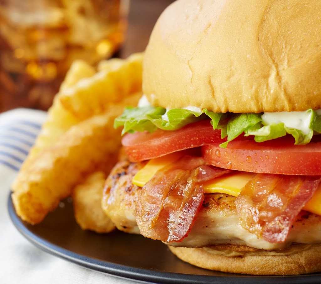 Zaxbys Chicken Fingers & Buffalo Wings | 202 Hillside Overlook, Dallas, GA 30157 | Phone: (770) 443-2856