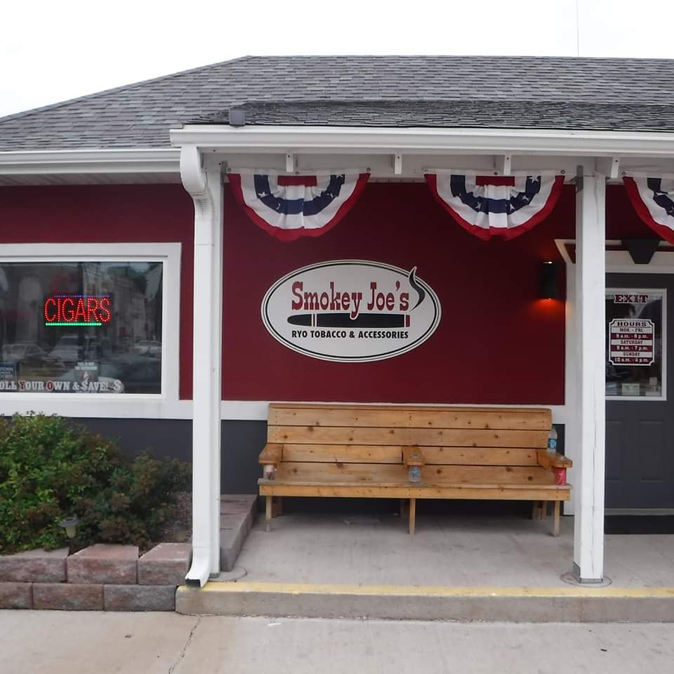 Peregrinus Vapors International Distribution | 6725 Roslyn pl B2B delivery with in 50 miles of warehouse not open to public, Racine, WI 53406, USA | Phone: (262) 672-0613