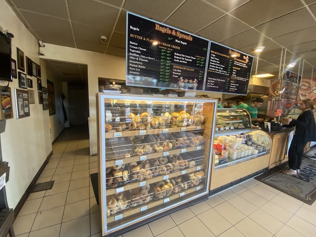 Delicious Bagels | 2259 Bridge Ave, Point Pleasant, NJ 08742, USA | Phone: (732) 892-9265