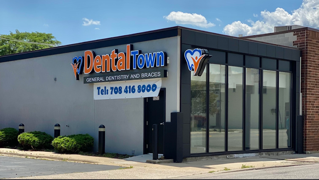 Dental Town | 6283 S Archer Ave, Chicago, IL 60638, USA | Phone: (708) 416-8000