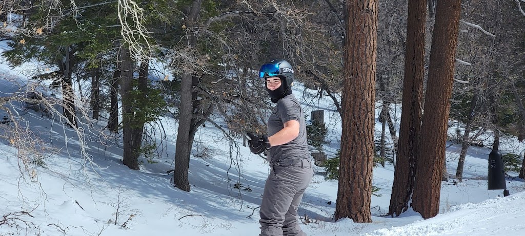 Bear Mountain Base Lot - NO OVERNIGHT PARKING | 43101 Goldmine Dr, Big Bear Lake, CA 92315, USA | Phone: (844) 462-2327