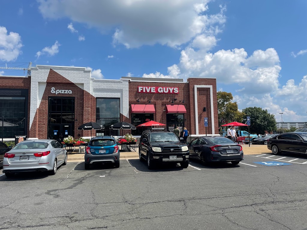 Five Guys | 3525 Richmond Hwy, Alexandria, VA 22305, USA | Phone: (703) 706-9547