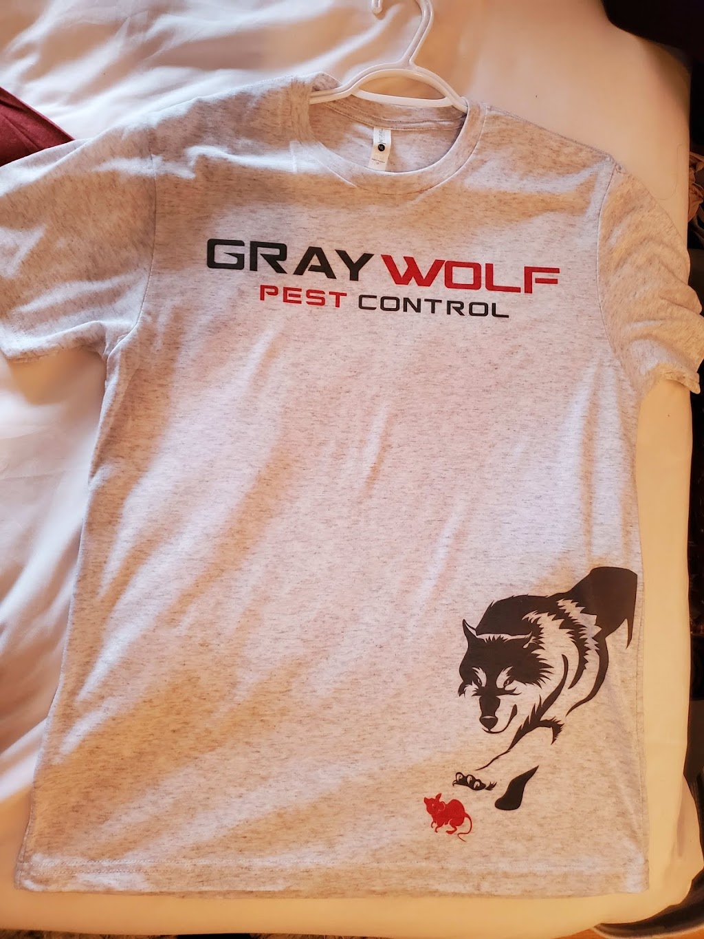 Gray Wolf Pest Control | Canada, 6630 St Michaels Dr, Windsor, ON N9J 3G7, Canada | Phone: (519) 987-3490