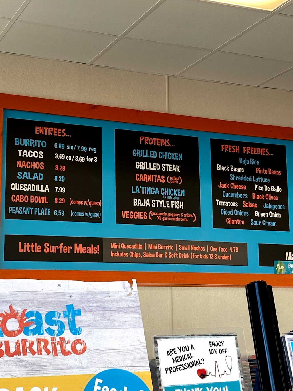 Blue Coast Burrito | 640 S Mt Juliet Rd, Mt. Juliet, TN 37122, USA | Phone: (615) 288-3613