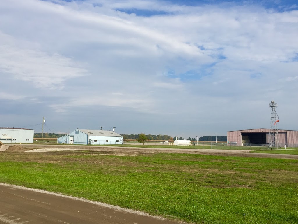 Custer Airport - KTTF | 2800 N Custer Rd, Monroe, MI 48162 | Phone: (734) 384-9616