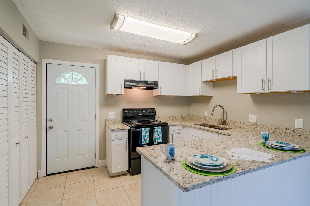The Reserve at St. Johns River | 5885 Edenfield Rd, Jacksonville, FL 32277, USA | Phone: (904) 744-7522
