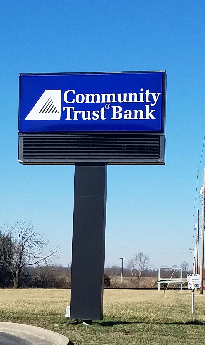 Community Trust Bank | 525 Walnut Meadow Rd, Berea, KY 40403, USA | Phone: (859) 985-0561