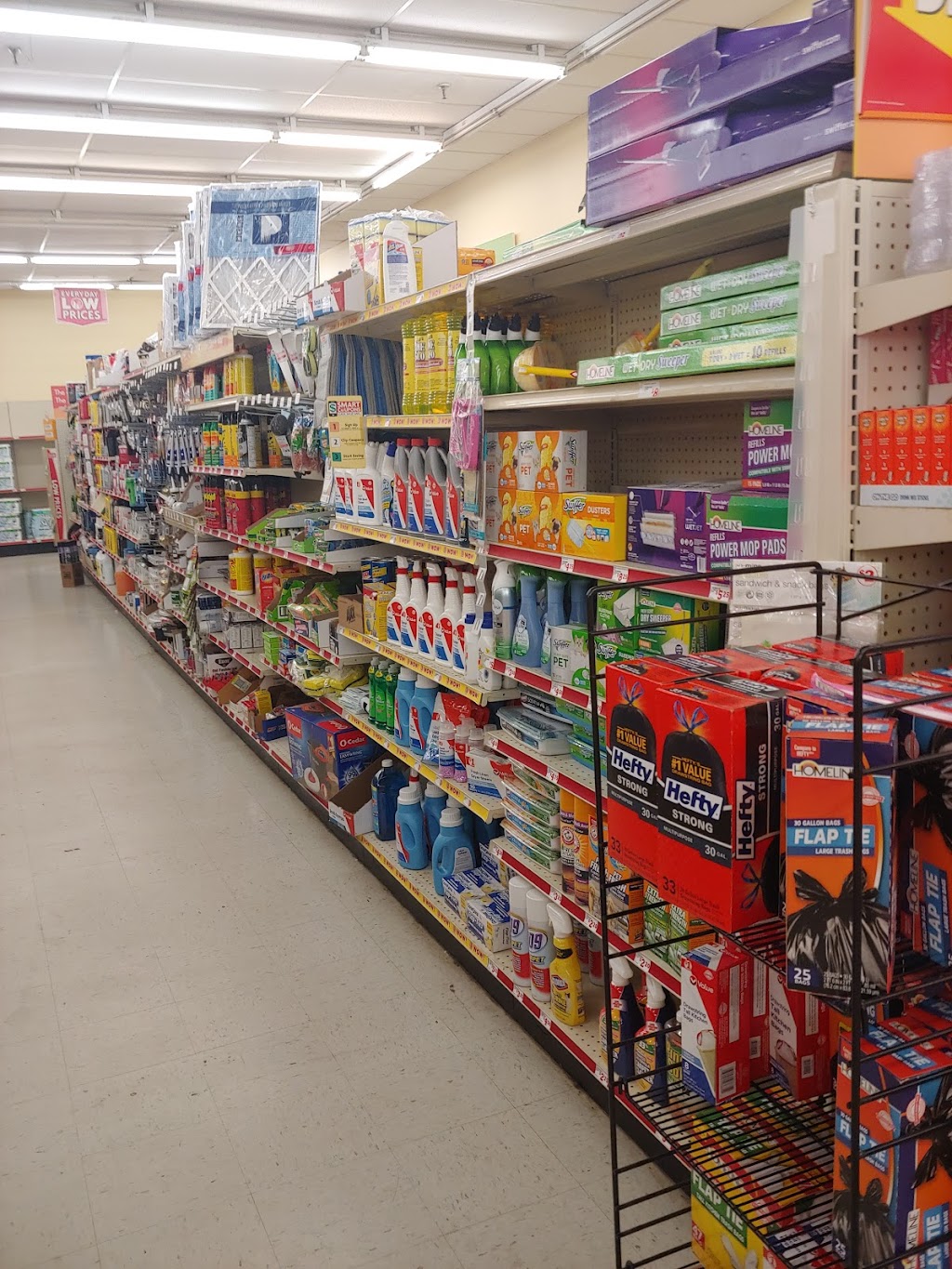 Family Dollar | 3045 Waughtown St, Winston-Salem, NC 27107, USA | Phone: (743) 333-5593
