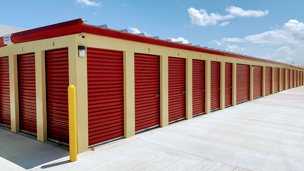 Gateway Storage - Belleville | 17 Royal Heights Center, Belleville, IL 62226, USA | Phone: (618) 565-0315