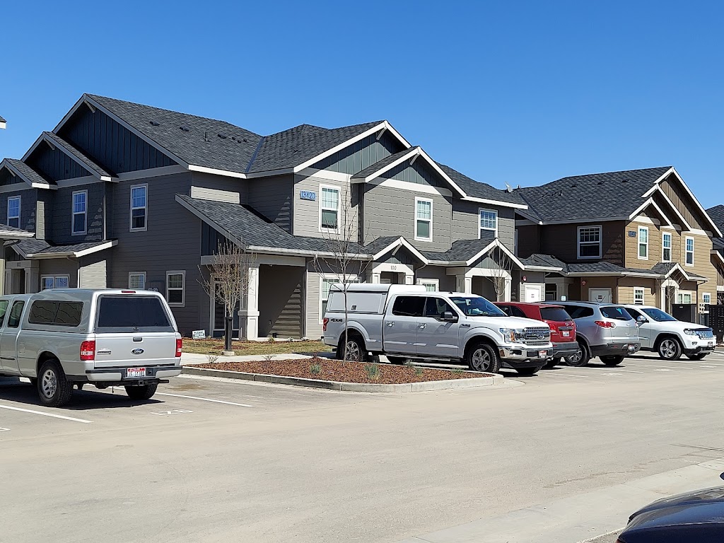 Cedar Crossing Luxury Townhomes | 13449 Cedar Hollow Ln, Caldwell, ID 83607, USA | Phone: (208) 860-4023