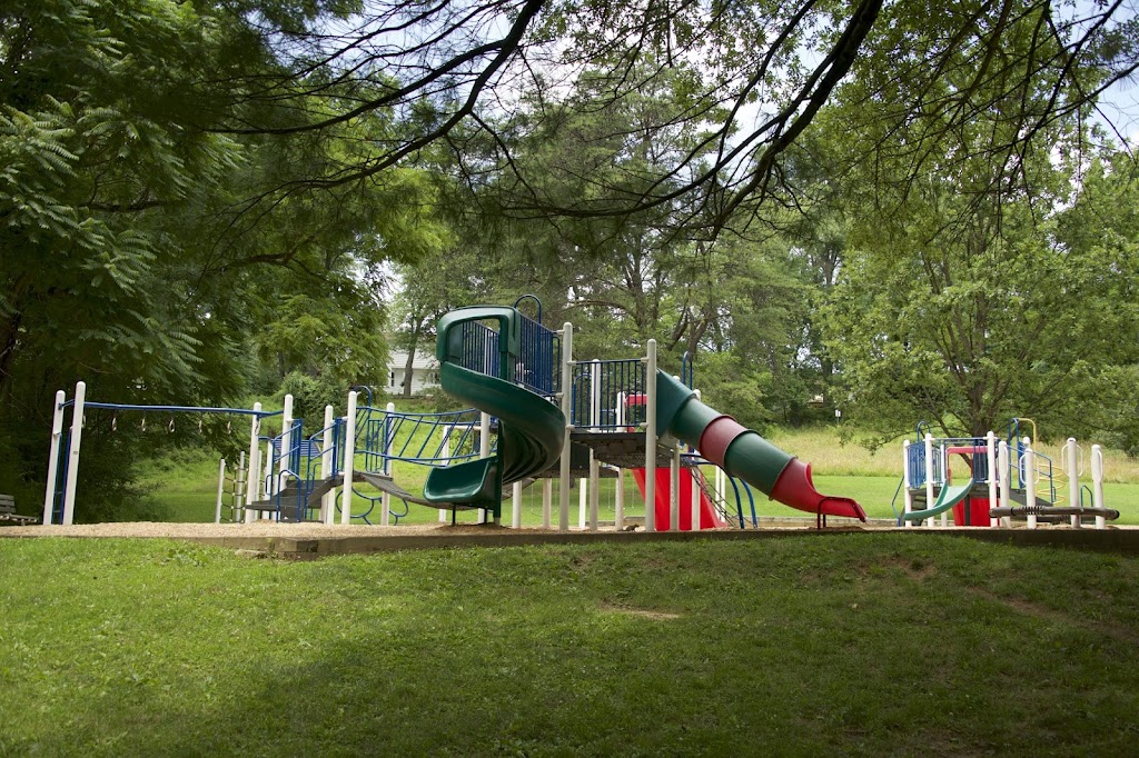 Pilgrim Hills Local Park | 1615 E Randolph Rd, Silver Spring, MD 20904, USA | Phone: (301) 495-2595