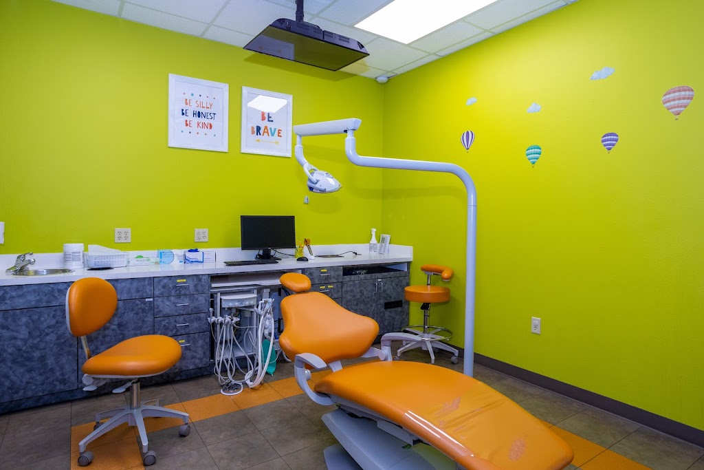 Cuddly Smiles Pediatric Dentistry & Orthodontics | 600 E Bethany Dr Suite D, Allen, TX 75002, USA | Phone: (469) 342-0080